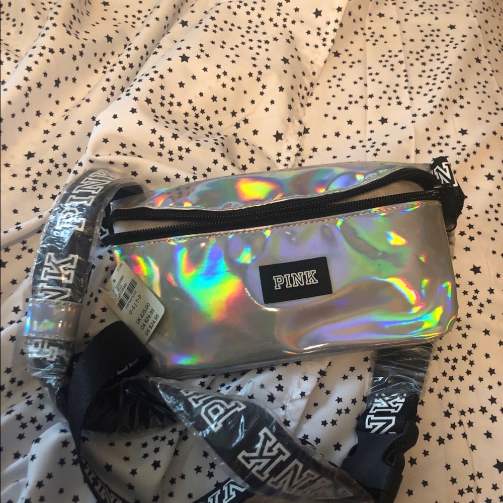 BRAND NEW PINK VICTORIA SECRET FANNY PACK
